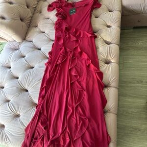 Elegant Red Ruffled Dress